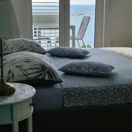 快乐公寓 * 察夫塔特