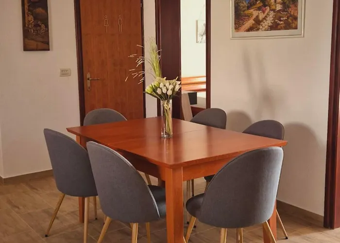 快乐公寓 察夫塔特